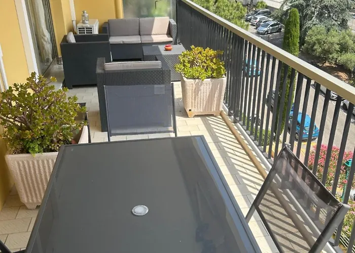 Elegant A Nice, Sea View Appartement *